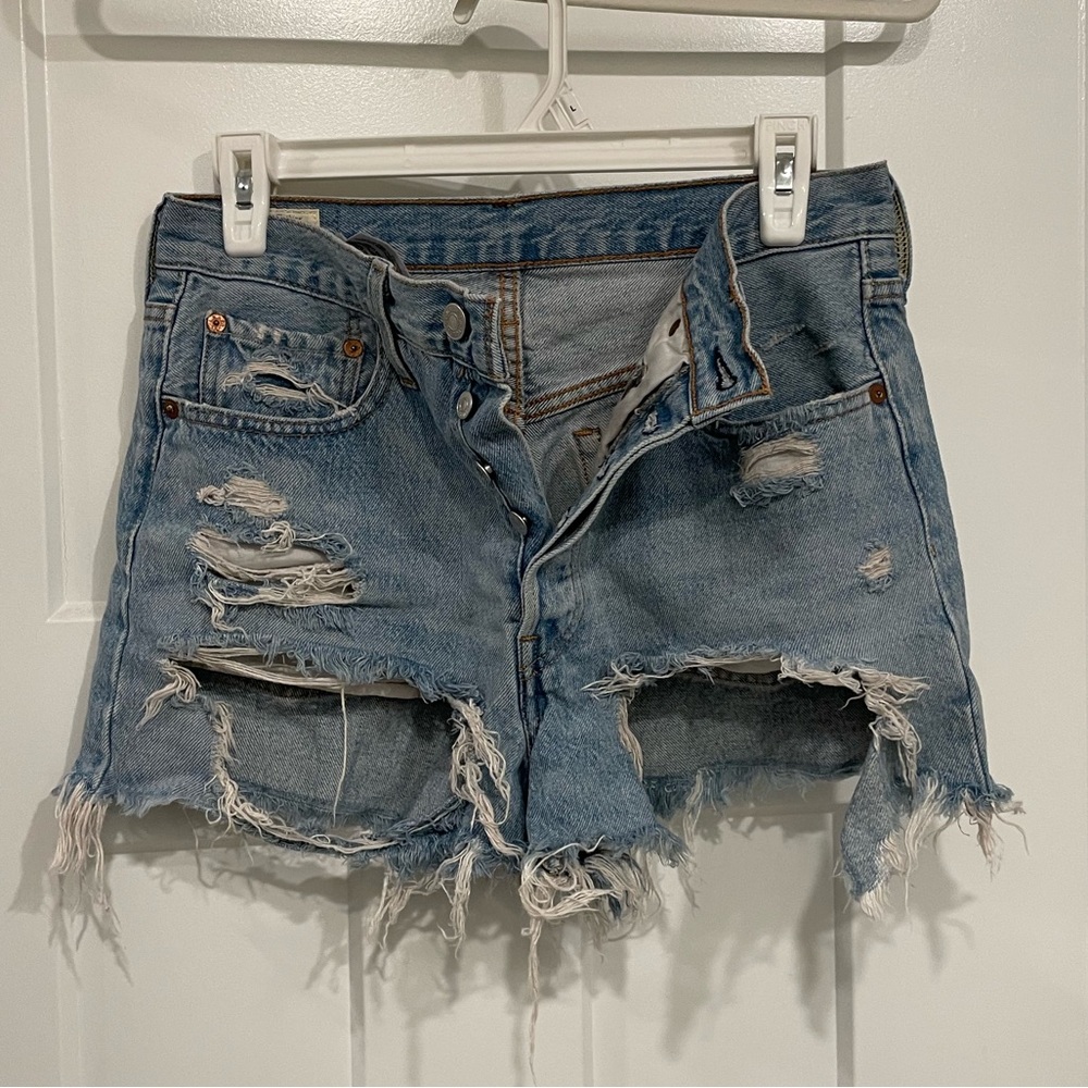 Levi’s 501 high rise distressed shorts